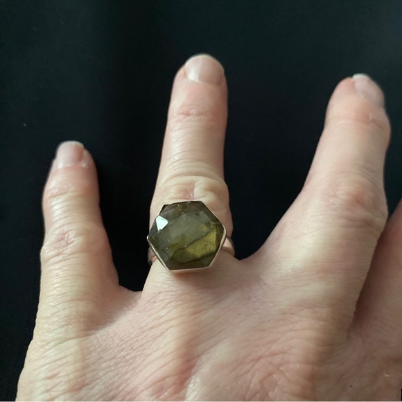 Faceted Labradorite Sterling silver ring - Picture 2 of 4